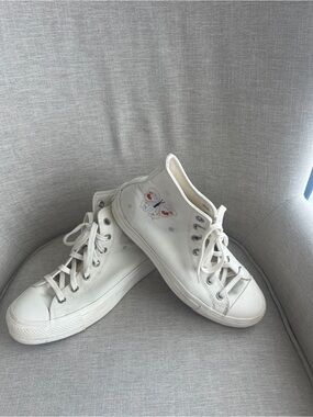 Women’s Converse Chuck Taylor All Star Butterflies Hightop Sneaker Shoes Size 10